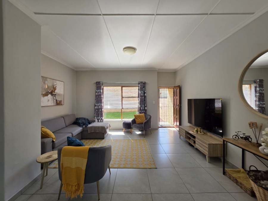 2 Bedroom Property for Sale in Ferreira Town Eastern Cape